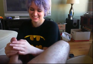 19yr senior goth Girlfriend gulping